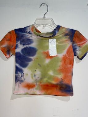 Yuna Fashion Cotten Blend Tie Dye Red Blue Yellow Cropped Tee S/M NWT